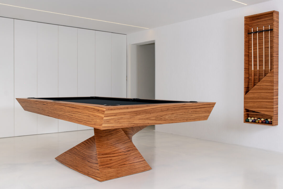 Meisterhafter Billardtisch
